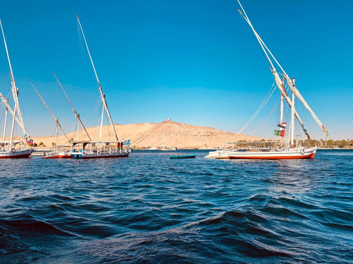 Nile Treasure Cruise - 4 Or 7 Nights From Luxor Each Saturday And 3 Or 7 Nights From Aswan Each Wednesday Hotel Exterior foto