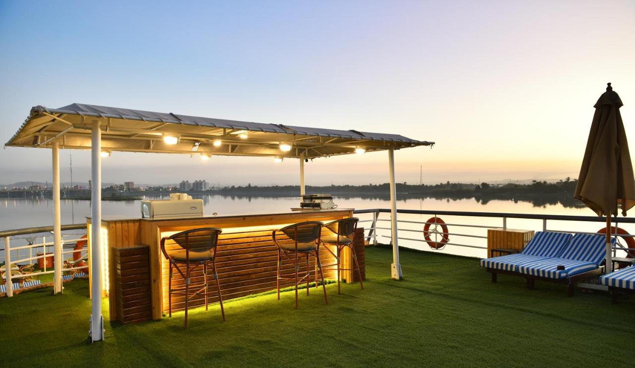 Nile Treasure Cruise - 4 Or 7 Nights From Luxor Each Saturday And 3 Or 7 Nights From Aswan Each Wednesday Hotel Exterior foto